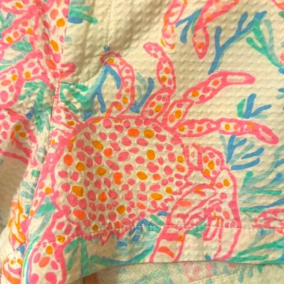 Lilly Pulitzer Womens Walsh Short Resort White Getting Steamy Print Sz 10 Preppy - Picture 3 of 8